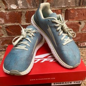 Altra Escalante women’s shoes size 7.5